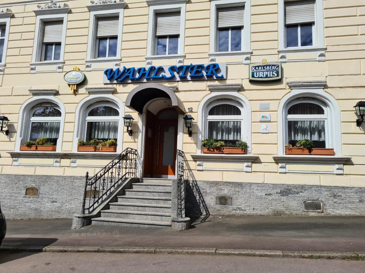 Hotel Wahlster Саарбрюкен Екстериор снимка